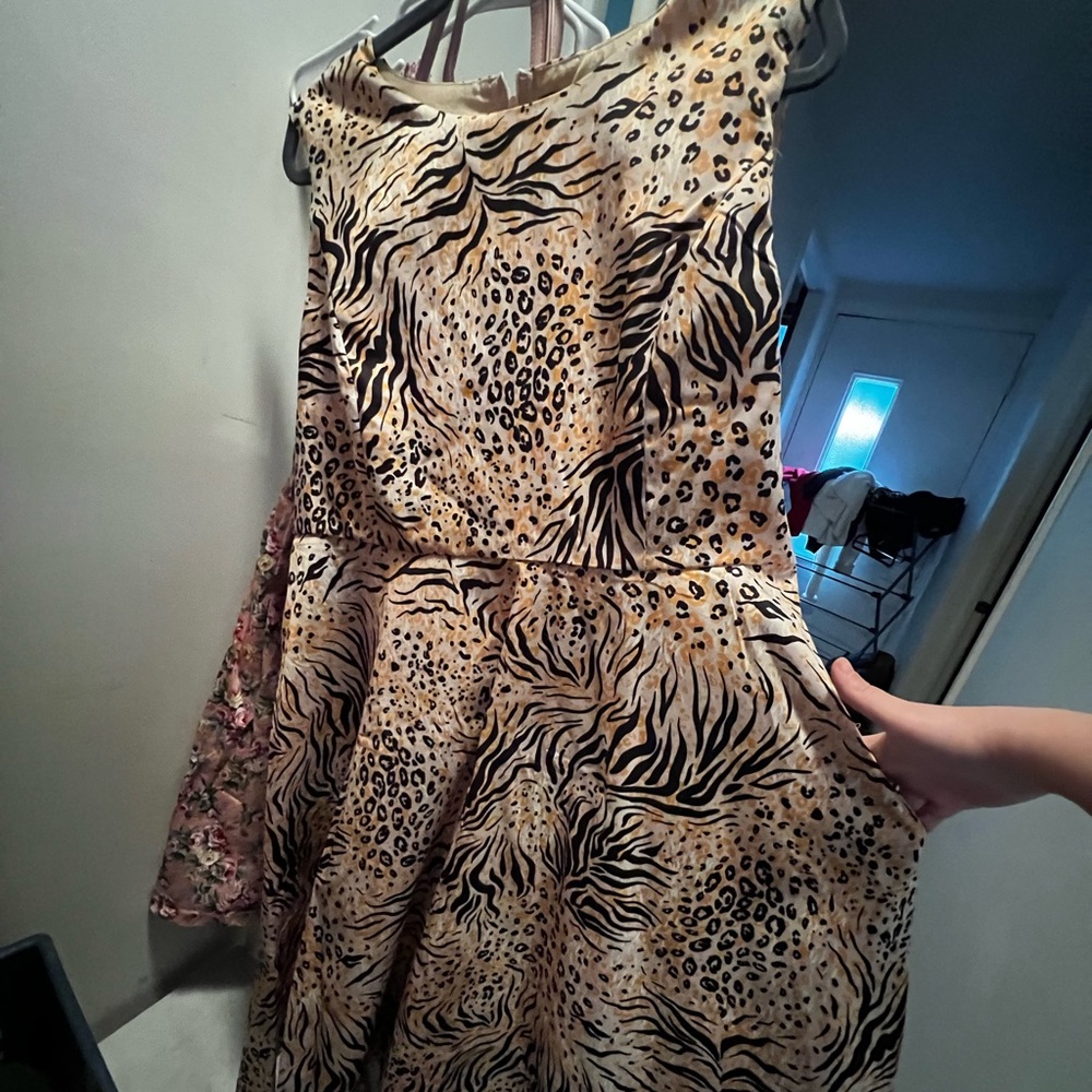50s Silhouette Animal Print dress